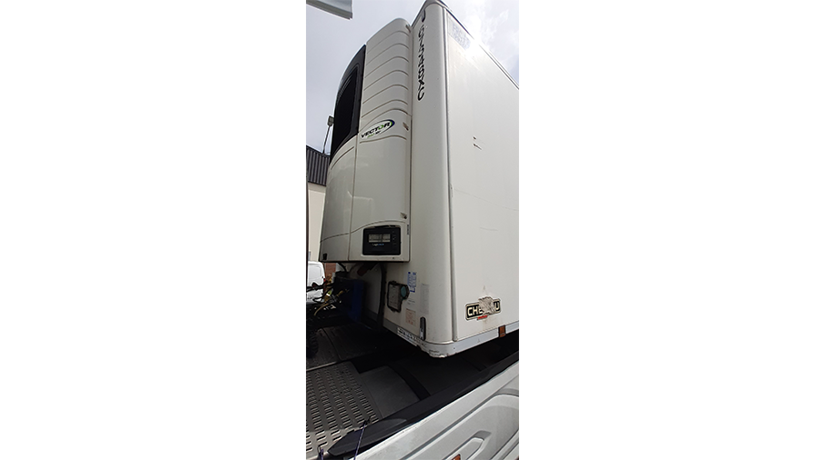 R3614-01 CHEREAU 2015 CARRIER VECTOR 1950MT 